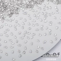 Плоское дно, полное звездных капель воды 2*3 мм белых 100 кусочков