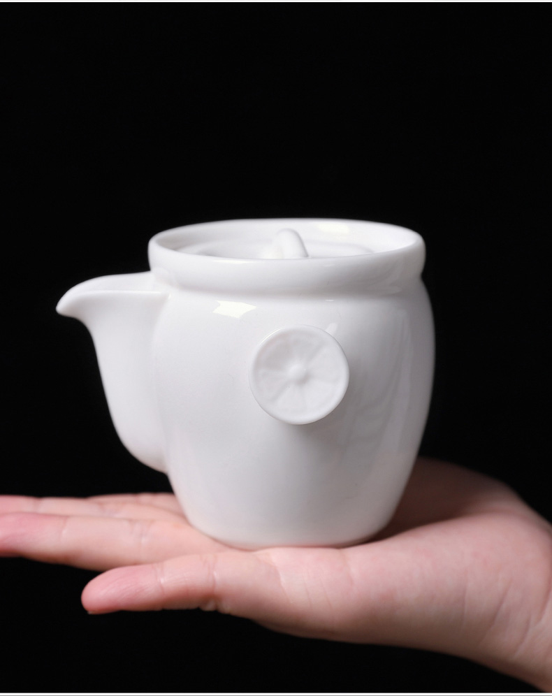 Dehua white porcelain suet jade porcelain teapot single pot of small hand ears teapot ceramic filter Japanese hand grasp pot