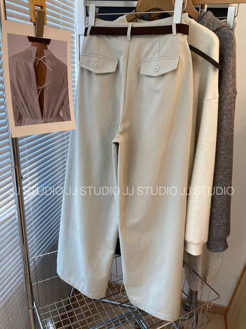 Elongate the proportion! South Korea’s Dongdaemun temperament wears straight-cut slim casual pants with belt for women 2025 autumn