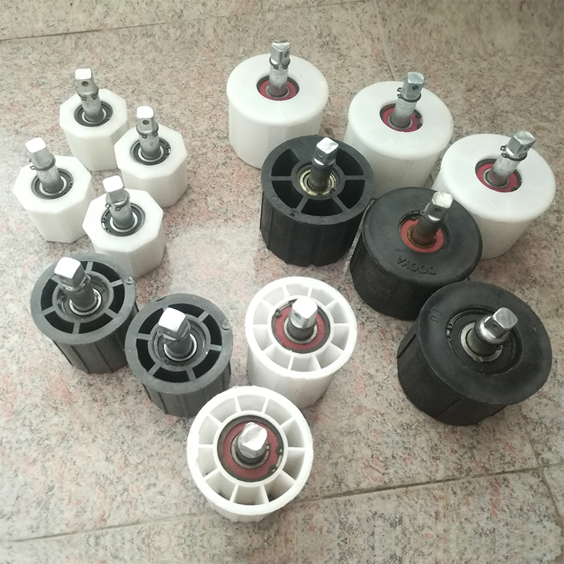 Electric rolling door tail plug 3 inch 4 inch tube rolling shutter door beam tube 80 round bearing crown runner 70 octagonal head