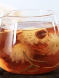 Runry Hill Tea, горло и горло, мокрота, горло, горло, горло, горло, боль, боль, жир, хризантема, золото и серебряный цветок Luo Han Guo