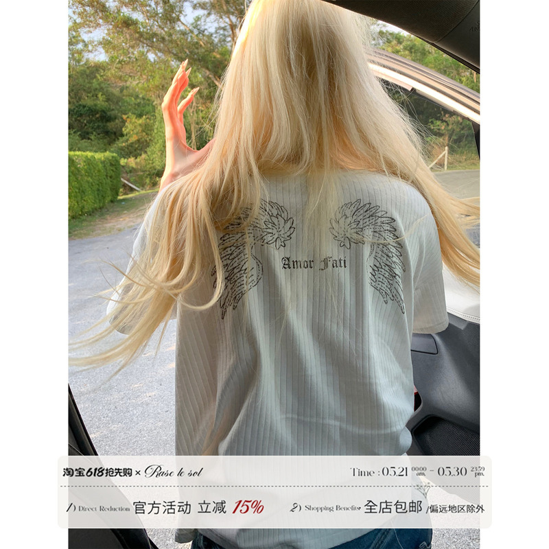 Rase Le Sol'Lost Paradise' Wing Print Ribbed T-Shirt American Style Loose Short-Sleeved Top Rase Le Sol'Lost Paradise' Wing Print Ribbed T-Shirt American Style Loose Short-Sleeved Top