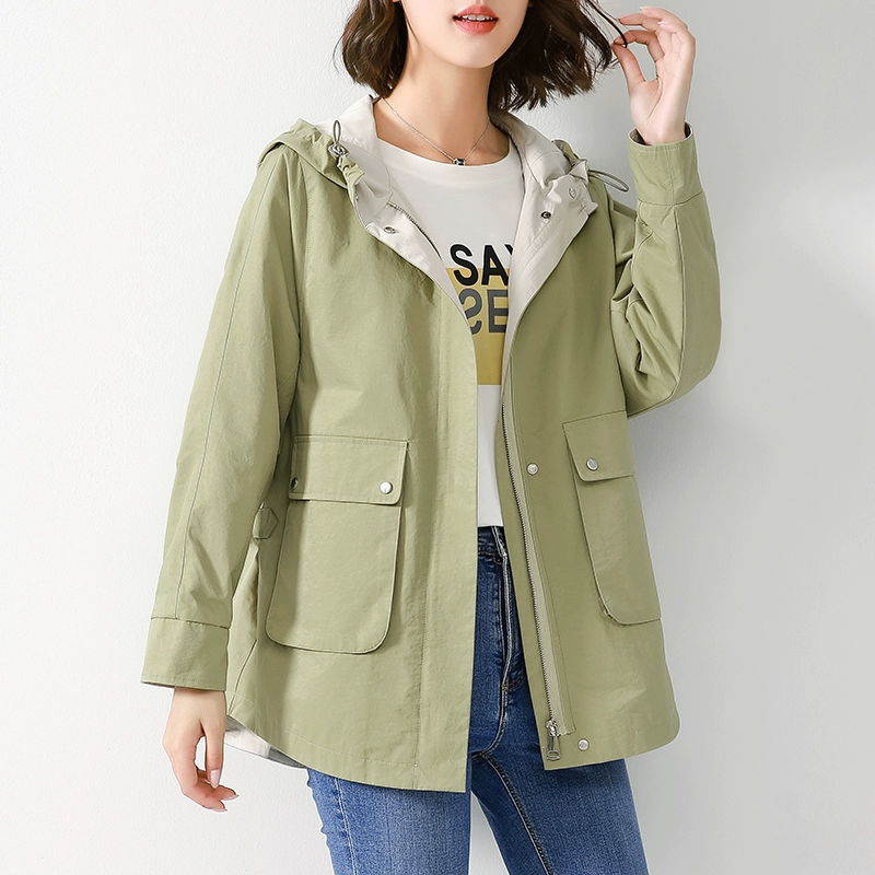 Ưu đãi đặc biệt áo trench hoodie size lớn cho nữ 2020 xuân mới người đàn ông ngắn mùa xuân và áo mùa thu chất béo chị ngắn - Áo khoác ngắn