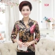 Bà mẹ trung niên 50-60 tuổi có in áo sơ mi tay áo bảy điểm màu bà già với áo sơ mi tay hoa mùa hè áo voan kiểu tuổi trung niên