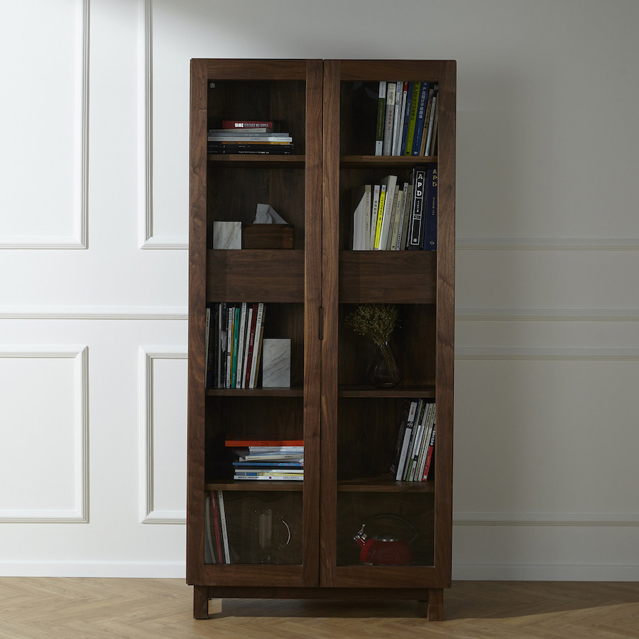 Yi carved solid wood furniture Munich display cabinet simple original design black walnut hard maple bookcase wood wax oil