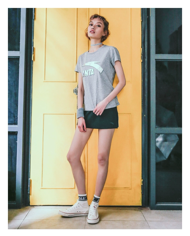 Bộ đồ thể thao Anta nữ 2019 mới mùa hè quần áo thể thao nhanh khô chạy bộ thể dục quần short ngắn tay hai mảnh