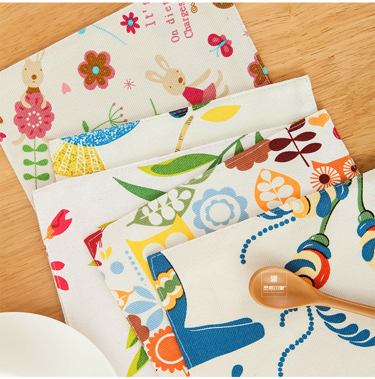 Placemat cotton linen nghệ thuật cách nhiệt thực phẩm phương tây chống bỏng coaster bảng mat nhà vuông tách trà mat bảng vải ảnh