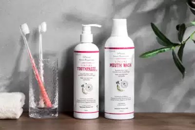 新品上新韩国皇家齿林人参花漱口水500毫升