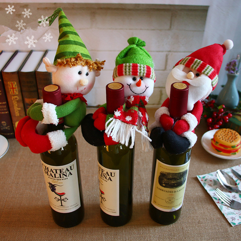 Christmas decoration wine bottle set old man snowman holding bottle of red wine set three-dimensional champagne bottle bag bar restaurant decoration