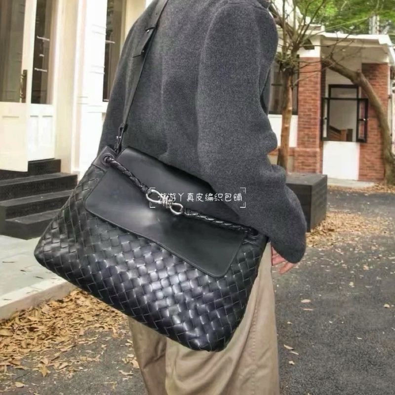 2025 Spring and Summer New Versatile Commuter Style Genuine Leather Hand-Woven Men's Andiamo Handbag Crossbody Shoulder Bag