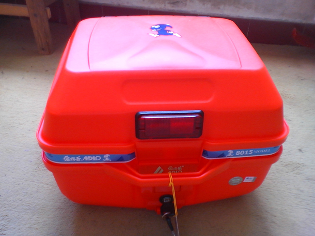 Aidele Motorcycle Tail Box Trunk Medium 8015 Xe điện Xe phía sau Đuôi nhanh Phát hành nhanh hộp đựng đồ cho xe máy