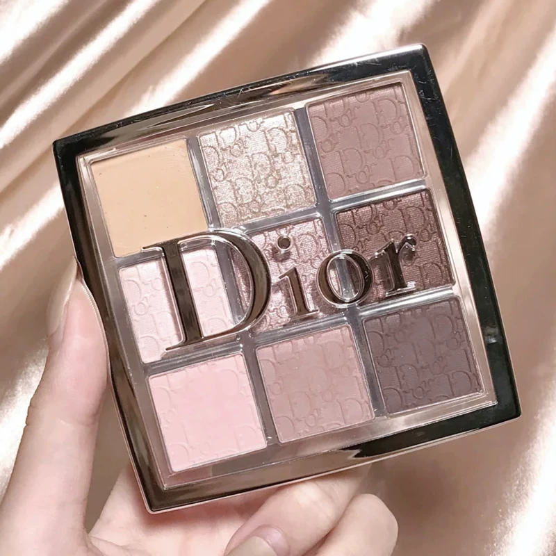 Dior/ Задний фон макияжа платформа девять сетки nine-color палетка тени для век 001 002 003 010