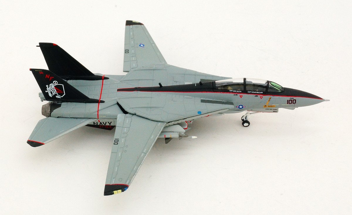 Hogan 1:200 US Navy Grumman F-14A Tomcat VF-154 HG6597 | eBay
