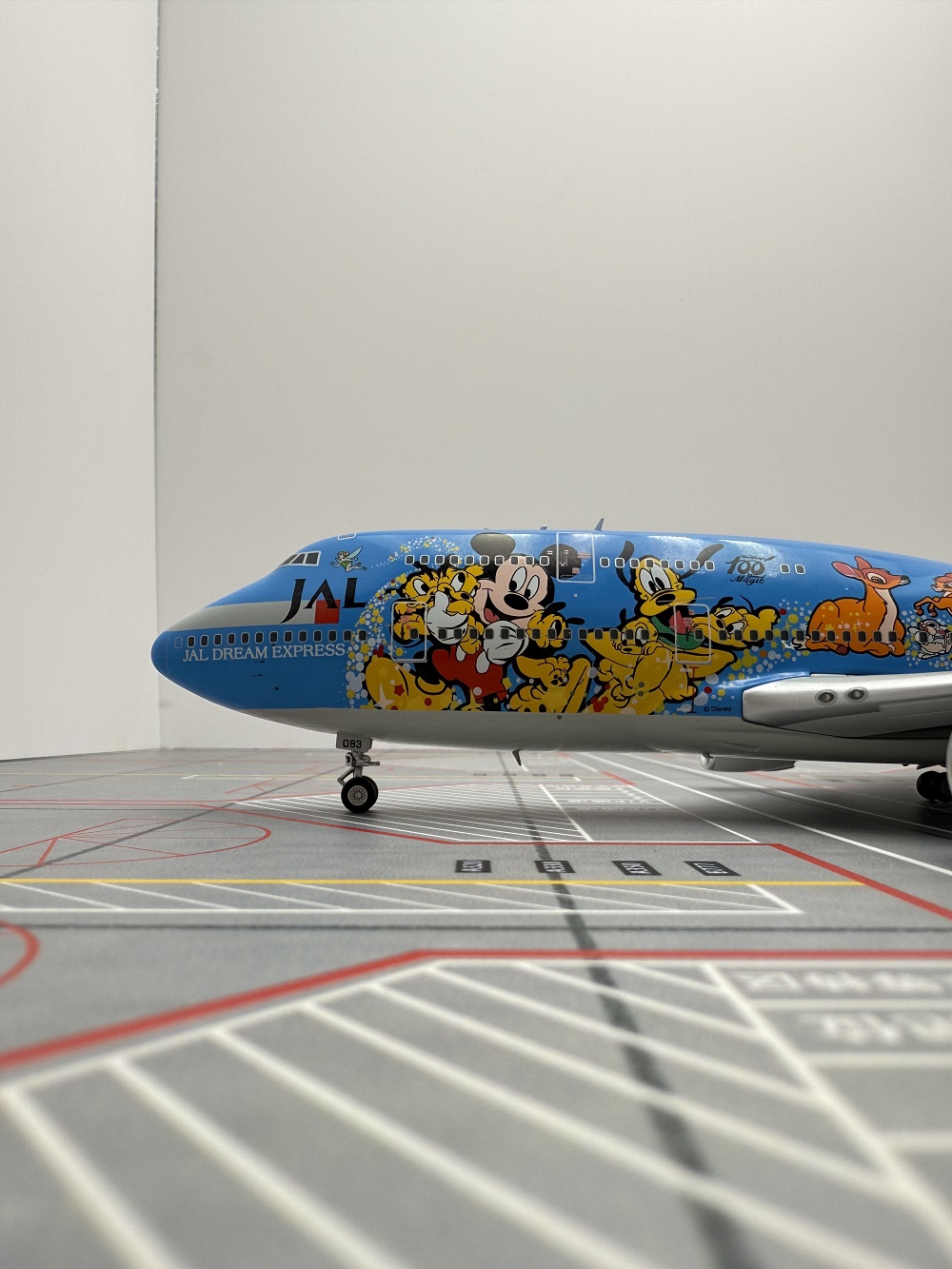 SQ Wings 1:200 日本航空 B747-400D JA8083 SQ Wings 1:200 JAL Japan Airlines Boeing B747-400D Aircraft Model