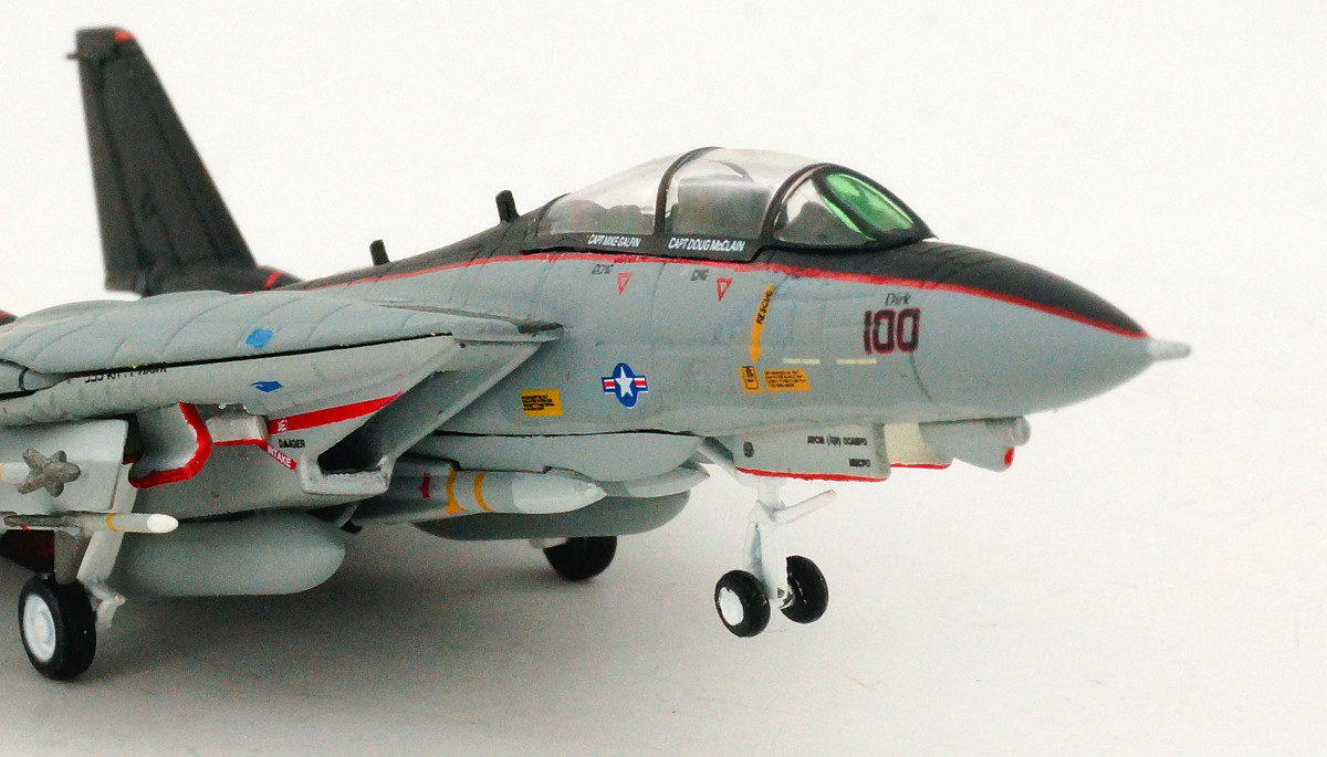 Hogan 1:200 US Navy Grumman F-14A Tomcat VF-154 HG6597 | eBay