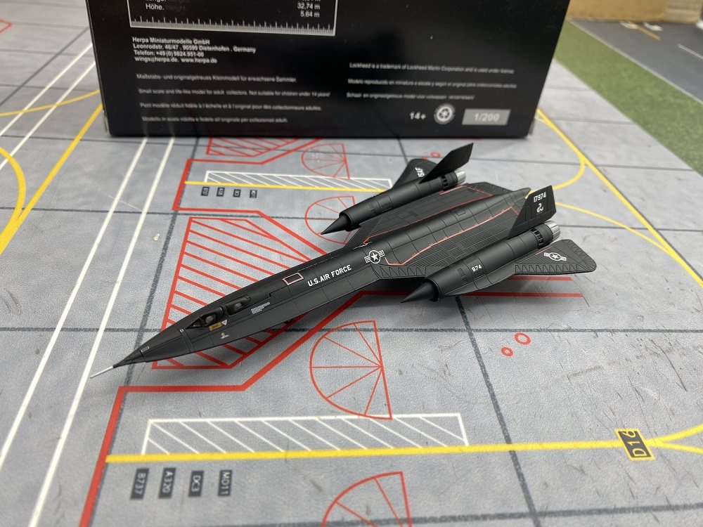 Herpa 1/200 US Air Force, Blackbird SR-71 alloy reconnaissance