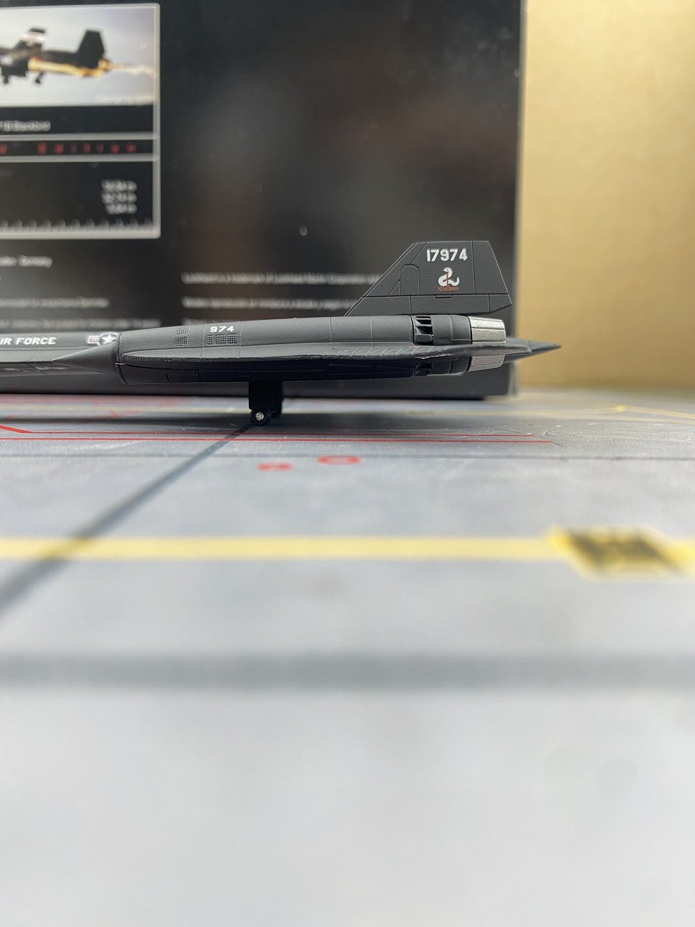 Herpa 1/200 US Air Force, Blackbird SR-71 alloy reconnaissance