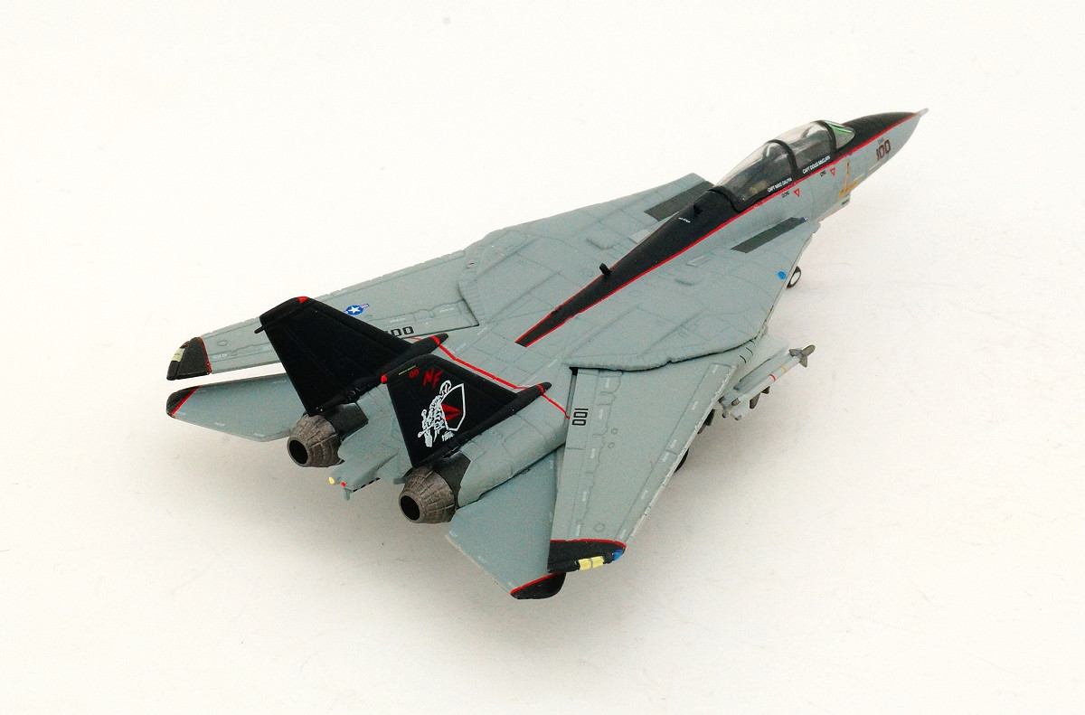 Hogan 1:200 US Navy Grumman F-14A Tomcat VF-154 HG6597 | eBay