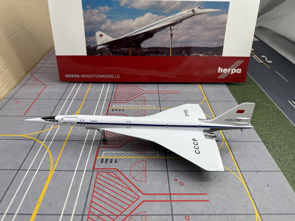 Herpa Wings 1/200 TU-144 Alloy Aircraft Model CCCP 77112 Russian