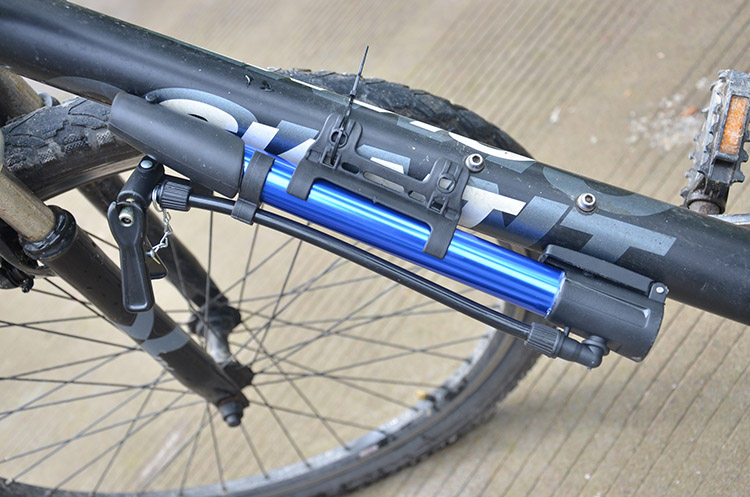 Pompe à vélo - Ref 2389503 Image 43