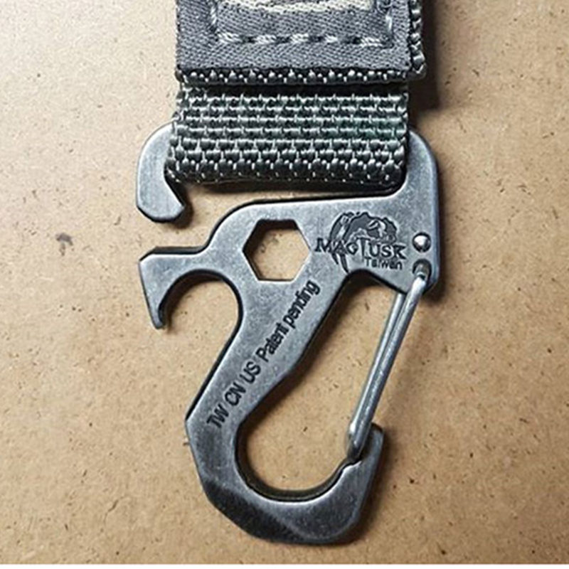 McGehos T8007 Taiwan Taiwan Bench Horse Backpack Extension Quick Hook T1 Eagle Claw Bottle Opener EDC Multifunction Tool-Taobao
