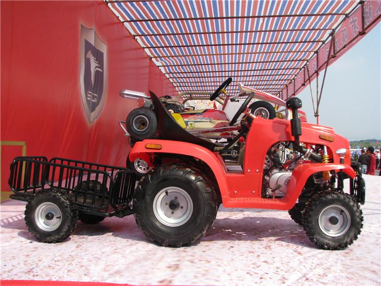 Máy kéo có gàu vô lăng nhỏ xe mô tô phân khối nhỏ ATV 110 - Xe đạp quad xe cào cào mini giá 2 triệu