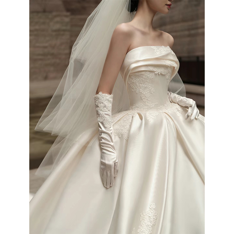 Advanced retro tube top for bride, french style, high-end, 2023, lace dress