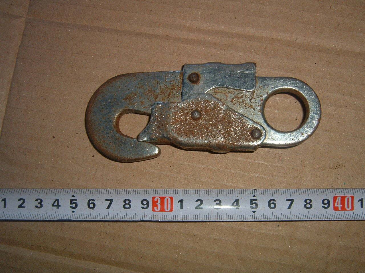 Old Japanese tools, imported hooks, iron hooks, buckles, hooks, iron hooks, normal use