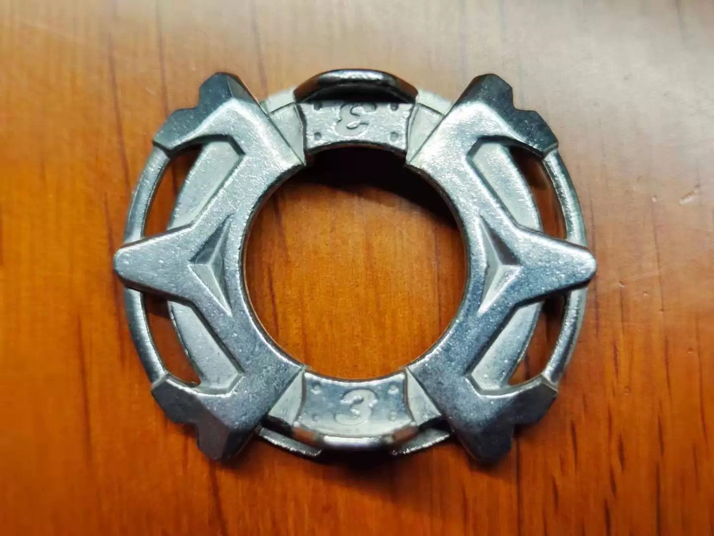 Диск TOMY BEYBLADE BURST, запчасти продаются оптом, ещё не использовался