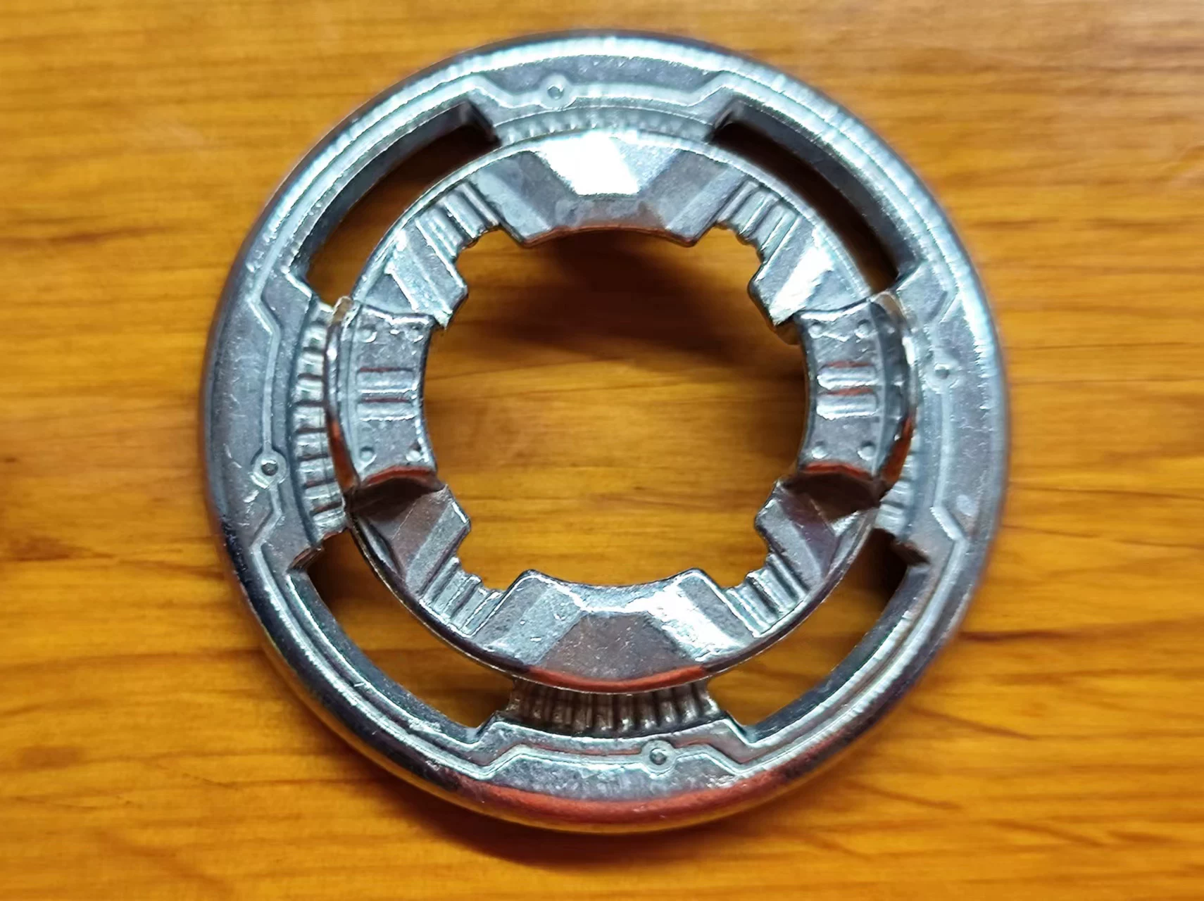 Диск TOMY BEYBLADE BURST, запчасти продаются оптом, ещё не использовался