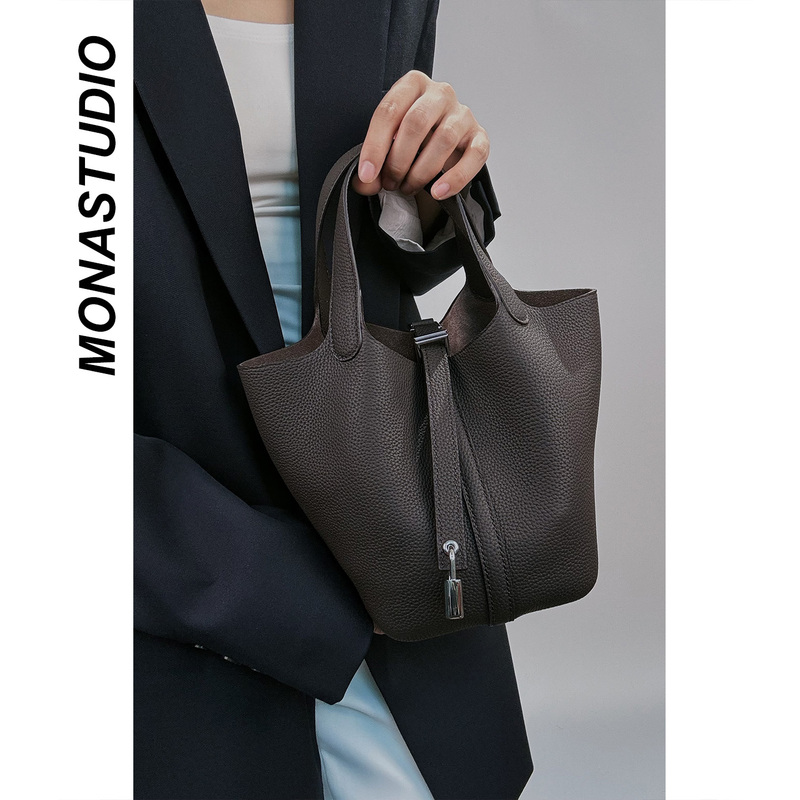 Togo First-Layer Cowhide Small Bucket Bag, Vegetable Basket Bag, Genuine Leather 2026 New Versatile Handbag, Ebony Color