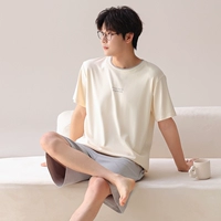 Белый, короткий рукав