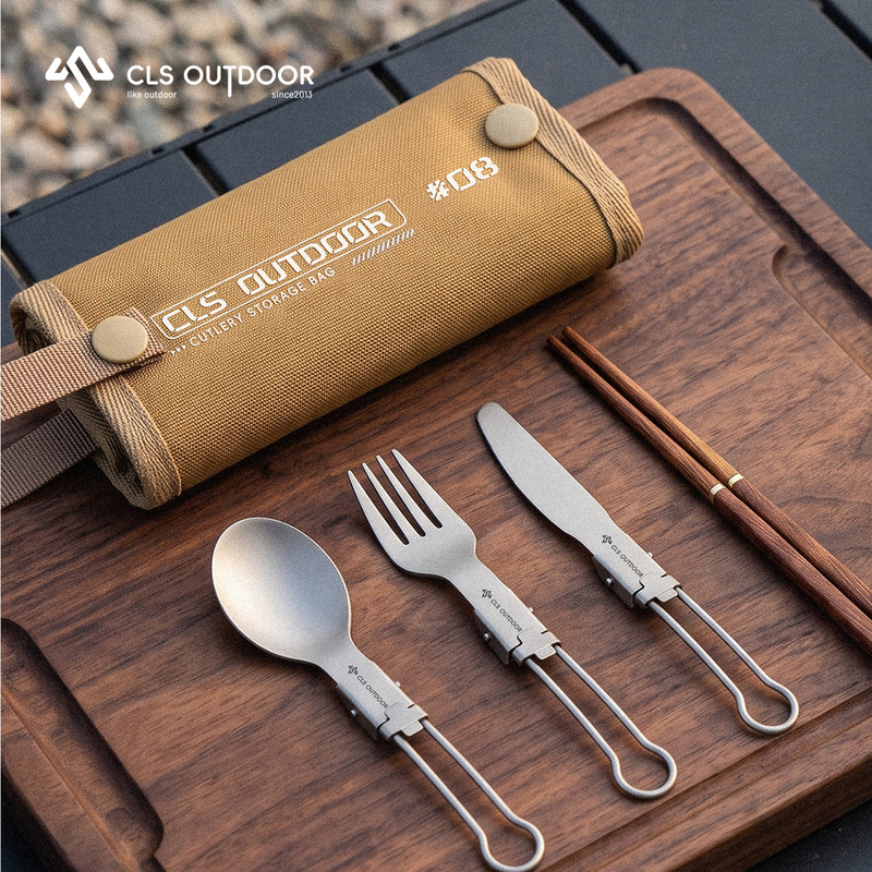 Yezhe Pure Titanium Tableware Set for Outdoor Camping, Portable Picnic, Multifunctional Travel Knife, Fork, Spoon, and Chopsticks Four-Piece Set