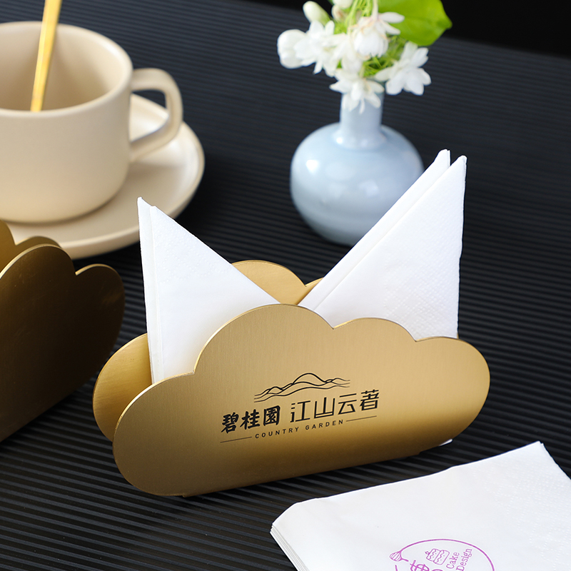 Retro style golden vertical brass paper towel holder coffee shop bar restaurant KTV hotel paper towel holder LOGO customization