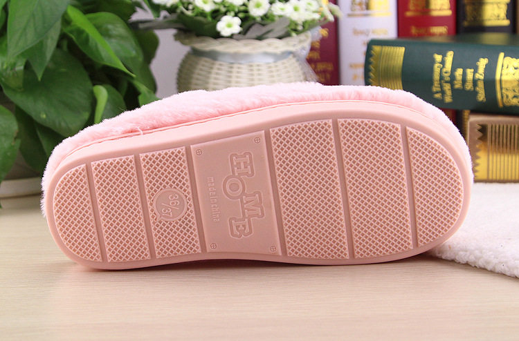 Pantoufles enfants en suède pour hiver - semelle caoutchouc - Ref 987255 Image 28