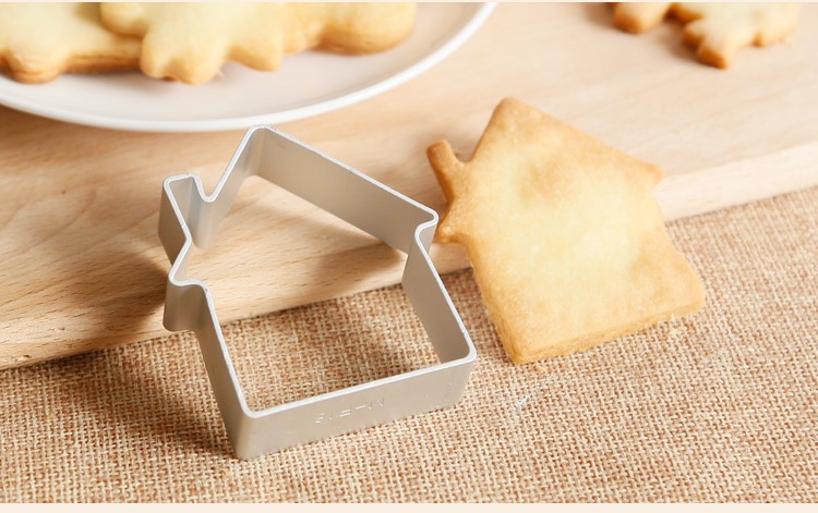 Công cụ làm bánh tự làm bánh quy ba chiều hoạt hình hình mousse vòng tròn rau cắt khuôn bánh dứa - Tự làm khuôn nướng khuôn bánh silicon