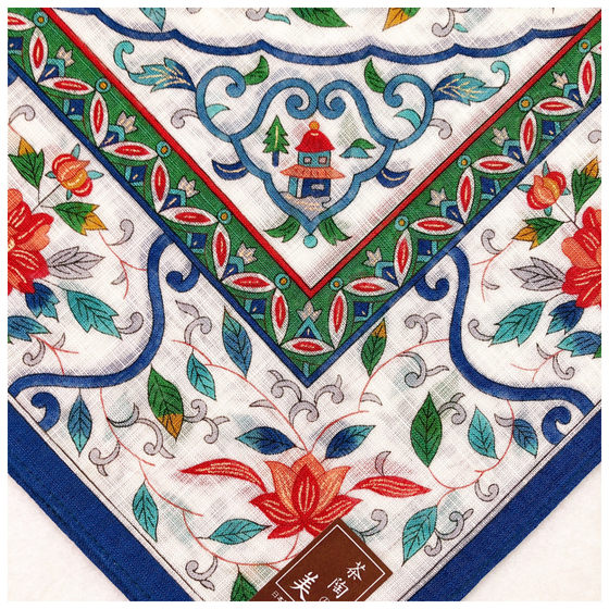 50cm Japan's new cotton blue and white porcelain classical soft Yamamoto Ren's handkerchief cotton handkerchief Zhou Tao same style