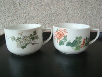 A3758 Shandong Yantai area Ware of the late-Ming and early-Qing dynasties factory 19 1960s hand-painted Mountain Flower figure Cup pair