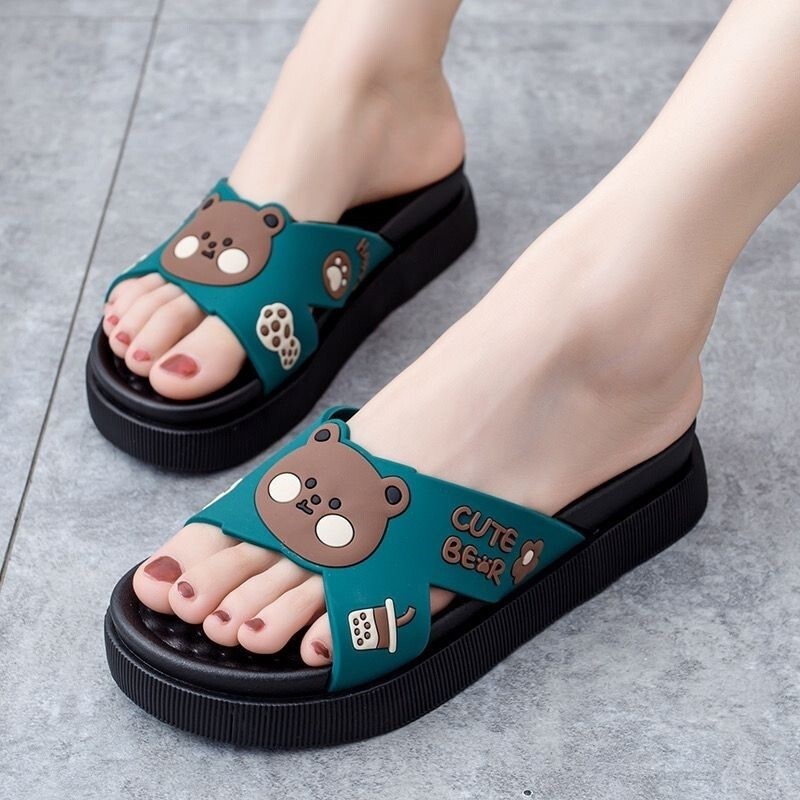 New Style Slippers for Women, Summer Outdoor Wear, Fashionable Thick-Soled Wedge Heels, Indoor and Outdoor Non-Slip Trendy Women's Sandals New Style Slippers for Women, Summer Outdoor Wear, Fashionable Thick-Soled Wedge Heels, Indoor and Outdoor Non-Slip Trendy Women's Sandals