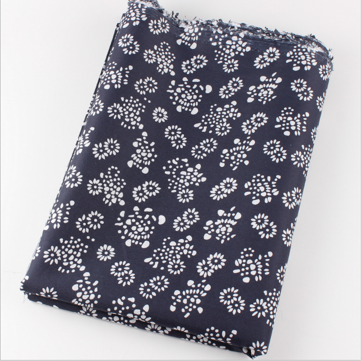 Vintage ethnic style blue calico blue and white porcelain Chinese red printing Preschool ring creative decoration charm material DIY handmade