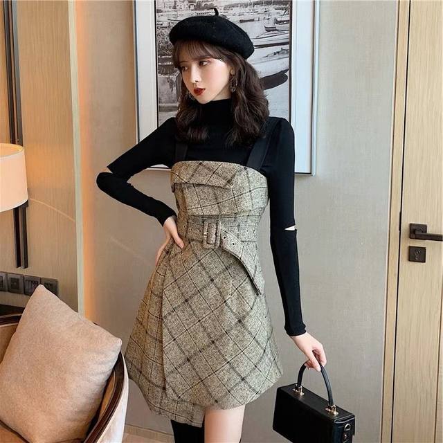 Strap dress suit two-piece female autumn and winter new style waist slimming base woolen skirt with sweater to reduce age