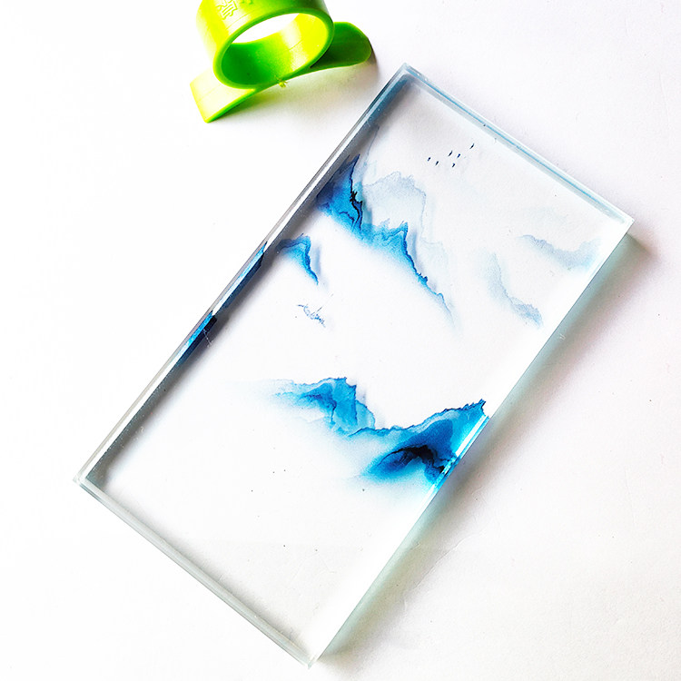 定制夹丝玻璃夹胶双层艺术夹娟丝钢化玻璃酒店屏风隔断，选它就对了吗？