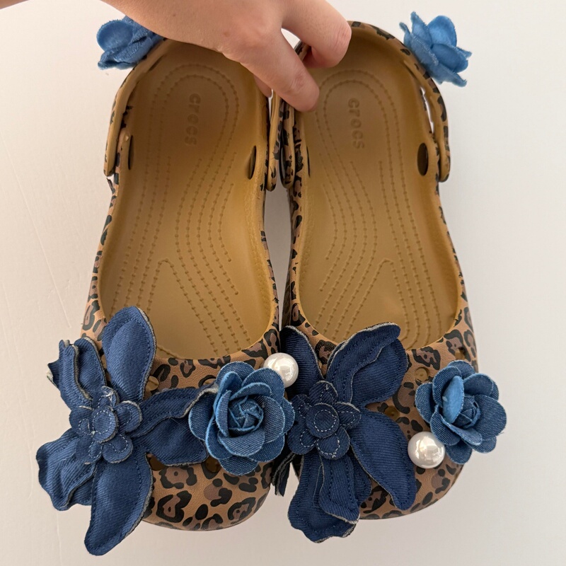 Crocs Shoe Accessories, High-End Shoe Charms, Denim Accessories Suitable for Crocs Ballet Shoes, Shoe Charms for Crocs Crocs Shoe Accessories, High-End Shoe Charms, Denim Accessories Suitable for Crocs Ballet Shoes, Shoe Charms for Crocs