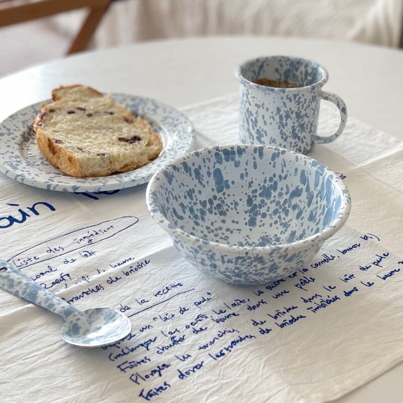 Korean Style ins Ink-Splashed Enamel Baby Blue Cereal Oatmeal Fruit Yogurt Bowl Internet-Famous Mug Flat Plate Korean Style ins Ink-Splashed Enamel Baby Blue Cereal Oatmeal Fruit Yogurt Bowl Internet-Famous Mug Flat Plate