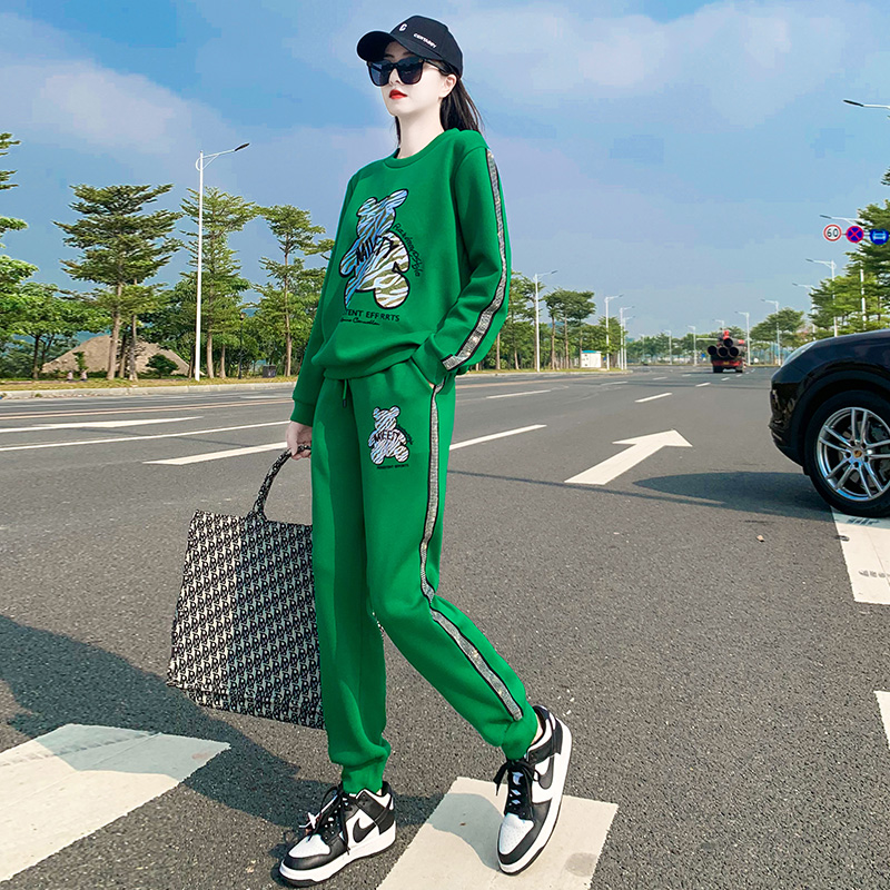 Tide Card CVY Sports Suit Women 2022 Spring new Korean version Little Bear Scalding Dress Trends Foreign Pie 2 sets