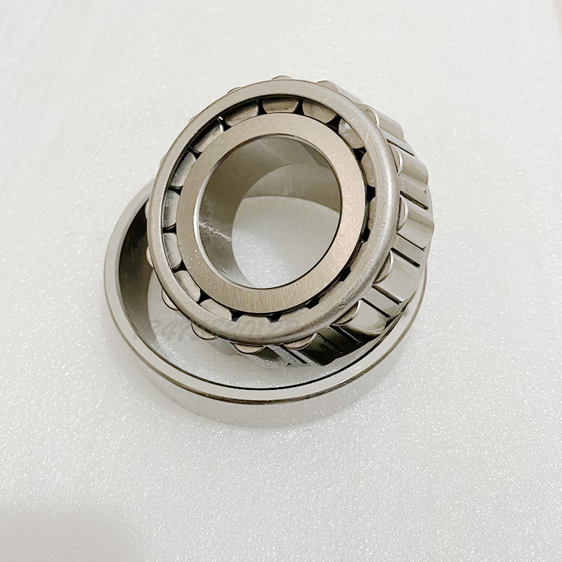 Stainless steel tapered roller S32907 S32907 S32926 S32926 S32909 S32208 32206 S32208