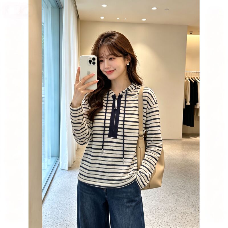 This Year's Trendy and Popular Age-Reducing Hooded Tops for Women, Early Autumn New Style, Plus-Size Korean-Style Minimalist Striped T-Shirts This Year's Trendy and Popular Age-Reducing Hooded Tops for Women, Early Autumn New Style, Plus-Size Korean-Style Minimalist Striped T-Shirts