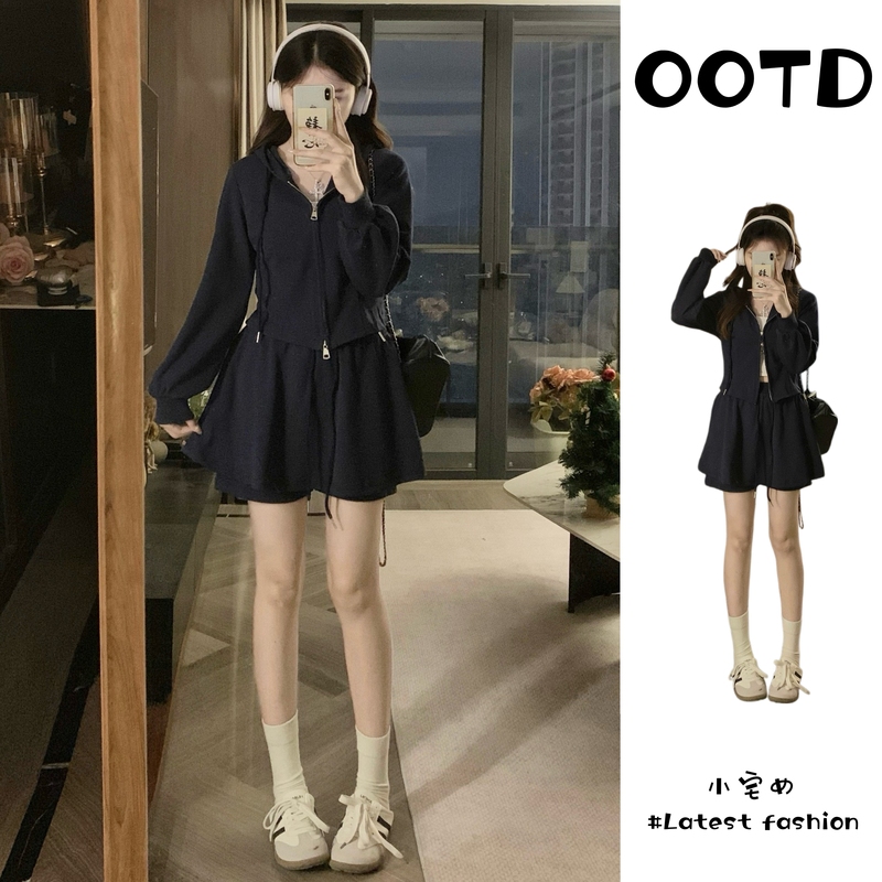 Korean Style Sports Fashion Suit for Women, Plus Size, Spring Simple and Stylish Hooded Sweatshirt with Hip-Covering Pants and Skirt Two-Piece Set