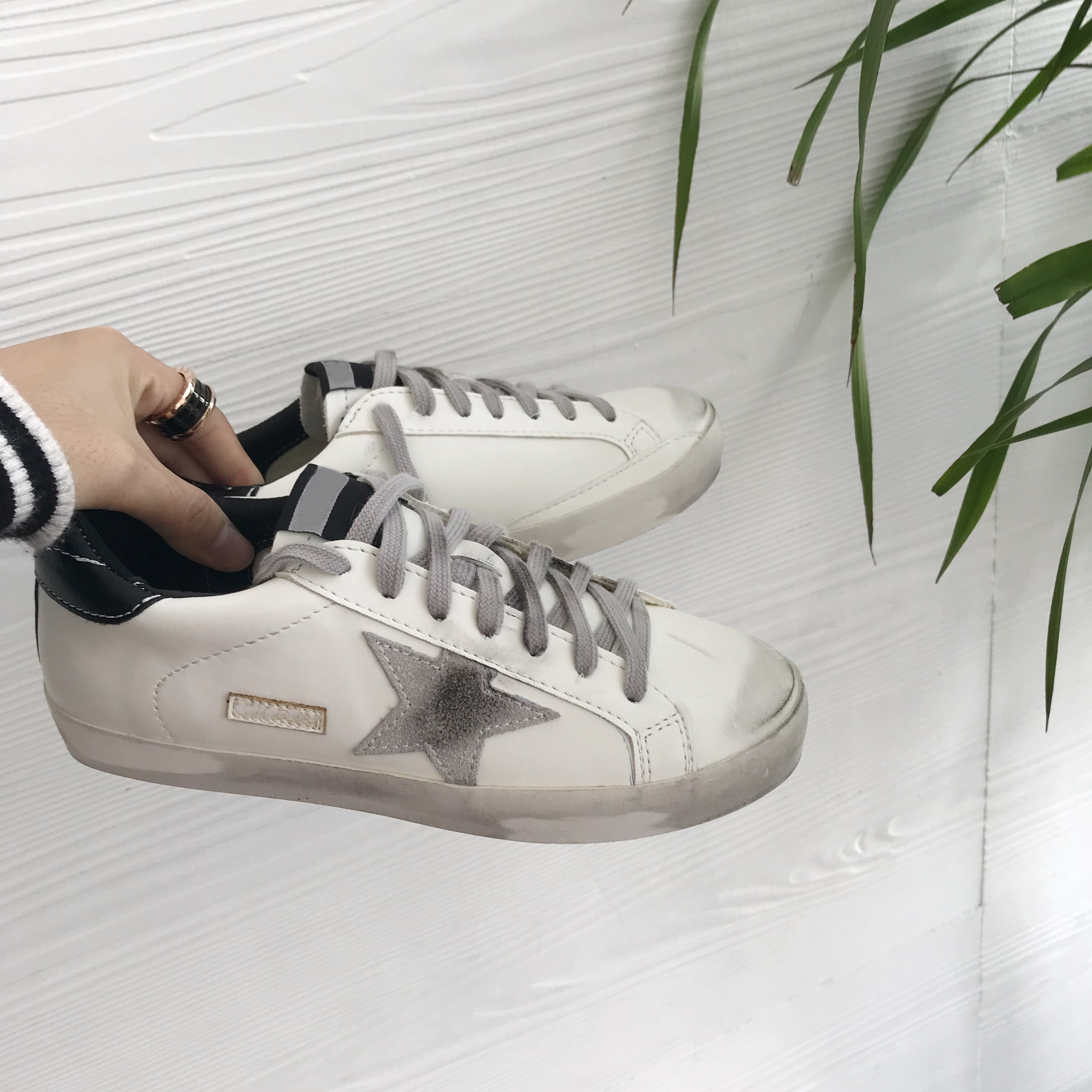 Make Old Stars Small Dirty Shoes Woman Han Edition Retro Round Head Lacing Small White Shoes 100 Hitch Tide Flat Casual Board Shoes