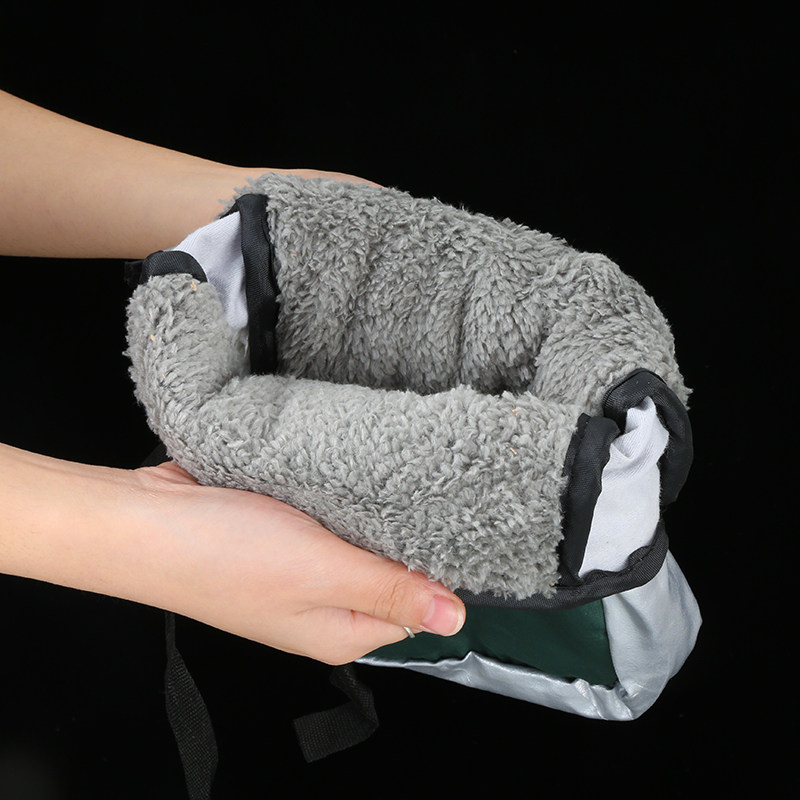 Electric Vehicle Gloves Are Warm in Winter, Thickened and Waterproof, Suitable for Electric Scooters and Motorcycles, Windproof Handlebar Covers, Enlarged for Cold Protection